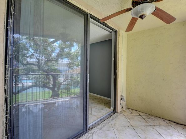890 N Federal Highway 206, Lantana FL 33462
