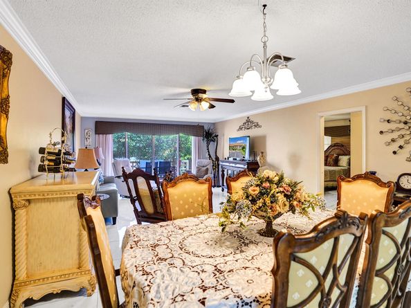 5730 Fernley Drive E 15, West Palm Beach FL 33415