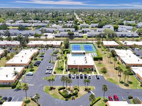 5730 Fernley Drive E 15, West Palm Beach FL 33415