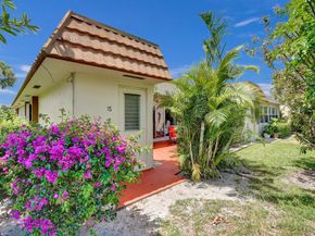 5730 Fernley Drive E 15, West Palm Beach FL 33415