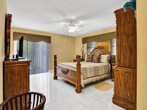 5730 Fernley Drive E 15, West Palm Beach FL 33415