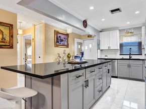 5730 Fernley Drive E 15, West Palm Beach FL 33415