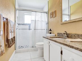 5730 Fernley Drive E 15, West Palm Beach FL 33415