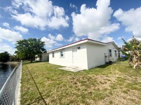 1104 Pinehurst, North Lauderdale FL 33068