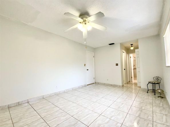 1104 Pinehurst, North Lauderdale FL 33068