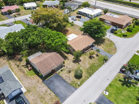 7000 NW 95th Terrace, Tamarac FL 33321