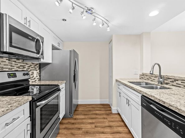 600 Scotia Drive 104, Hypoluxo FL 33462