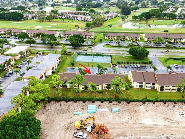 4689 Lucerne Lakes Boulevard 203, Lake Worth FL 33467