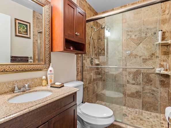 4689 Lucerne Lakes Boulevard 203, Lake Worth FL 33467