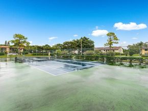 4689 Lucerne Lakes Boulevard 203, Lake Worth FL 33467