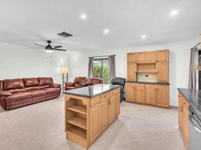 2097 Montpeliar, Weston FL 33326