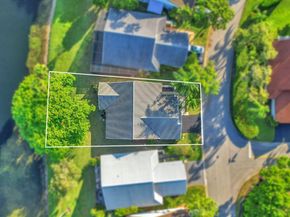 2097 Montpeliar, Weston FL 33326