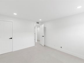 924 Flanders T 924, Delray Beach FL 33484