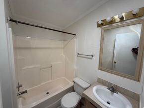 8648 SW 16th Pl, Davie FL 33324