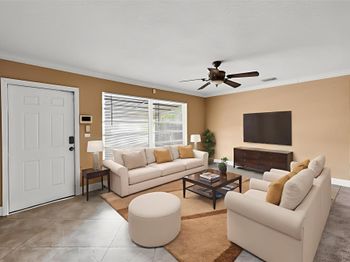 1390 NE 39th St