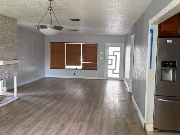 6531 Harding St, Hollywood FL 33024