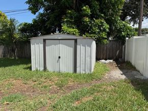 6531 Harding St, Hollywood FL 33024