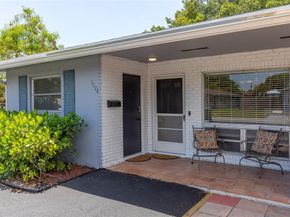 1524 SW 22nd St, Fort Lauderdale FL 33315