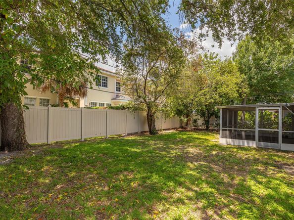 1524 SW 22nd St, Fort Lauderdale FL 33315