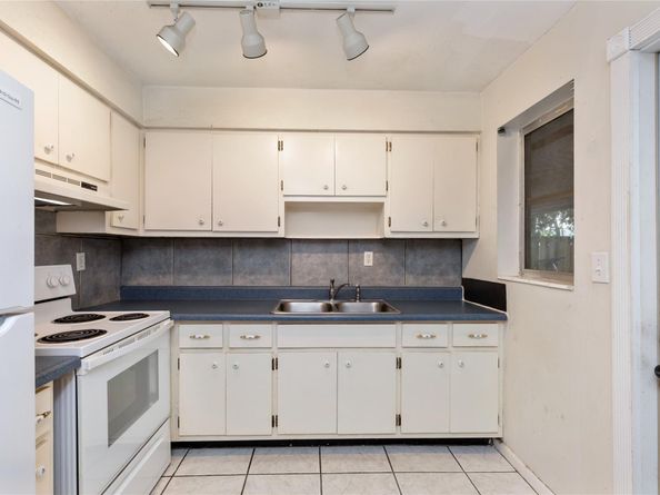 1524 SW 22nd St, Fort Lauderdale FL 33315
