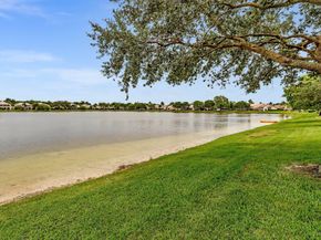 10727 Lake Shore Drive, Wellington FL 33414