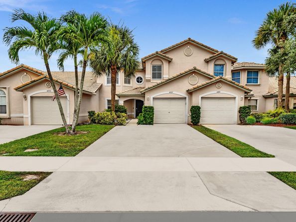 10727 Lake Shore Drive, Wellington FL 33414