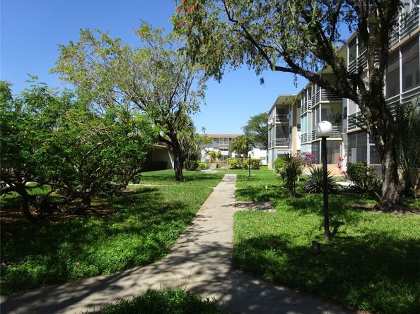 16750 NE 14th Ave 312, Miami FL 33162