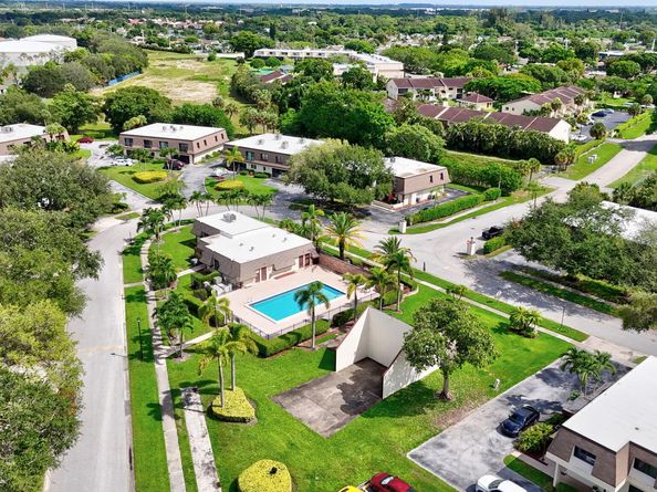 9375 SW 61st Way A12, Boca Raton FL 33428
