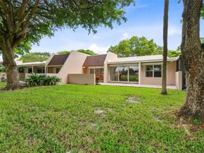 3753 Oaks Clubhouse Dr 3753, Pompano Beach FL 33069