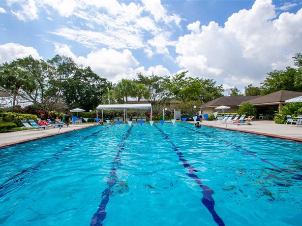 3753 Oaks Clubhouse Dr 3753, Pompano Beach FL 33069