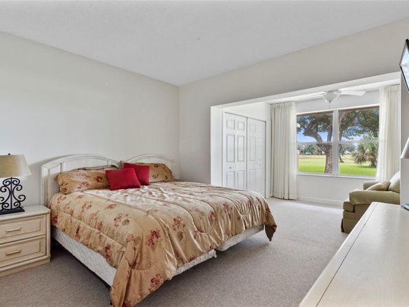 3753 Oaks Clubhouse Dr 3753, Pompano Beach FL 33069