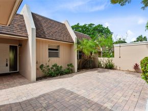 3753 Oaks Clubhouse Dr 3753, Pompano Beach FL 33069