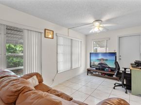 1010 NW 49th Ct, Deerfield Beach FL 33064