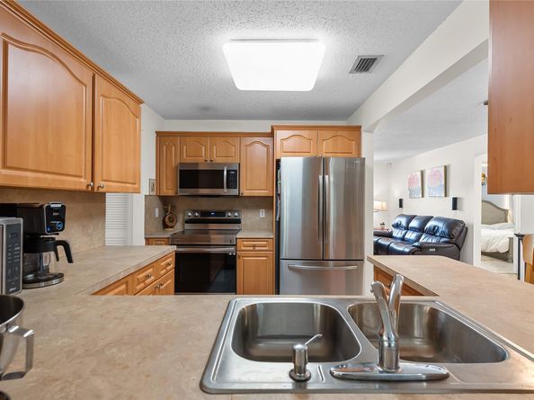 1010 NW 49th Ct, Deerfield Beach FL 33064
