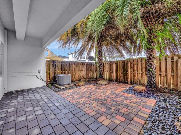 17624 SW 149th Pl, Miami FL 33187