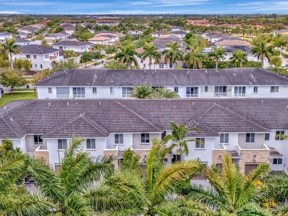 17624 SW 149th Pl, Miami FL 33187