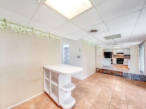 4401 NE 13th Ave, Oakland Park FL 33334