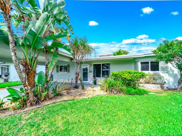 4401 NE 13th Ave, Oakland Park FL 33334