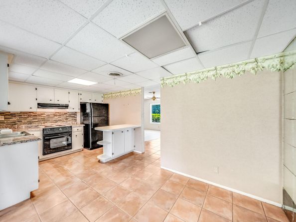 4401 NE 13th Ave, Oakland Park FL 33334