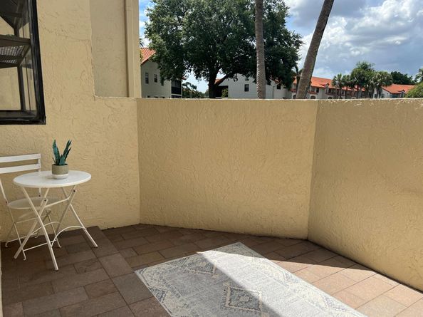 1203 Congressional Way, Deerfield Beach FL 33442