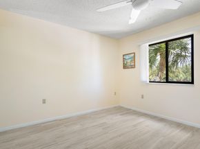 901 Seafarer Circle 306, Jupiter FL 33477