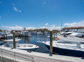 901 Seafarer Circle 306, Jupiter FL 33477