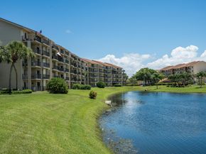 901 Seafarer Circle 306, Jupiter FL 33477