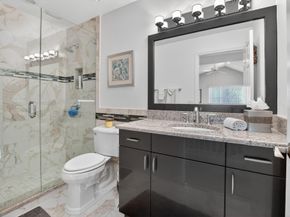 17100 Boca Club Boulevard 6, Boca Raton FL 33487