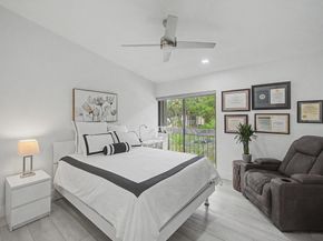 5154 Oak Hill Lane 1022, Delray Beach FL 33484
