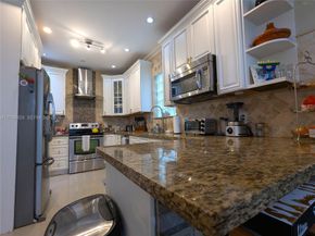 11405 NW 48th Court, Coral Springs FL 33076