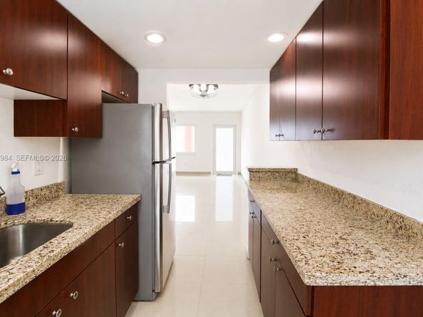 3550 SW 9th Terrace 8B, Miami FL 33135