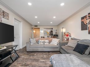 9430 Poinciana Place 110, Davie FL 33324