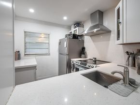 9430 Poinciana Place 110, Davie FL 33324