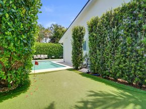 2749 NE 35th Drive, Fort Lauderdale FL 33308